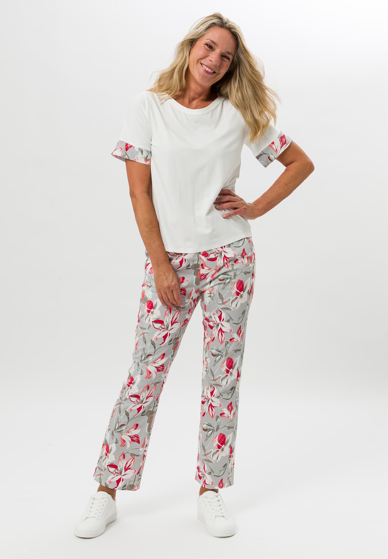Feminine shirt in a mix of materials - Product Image 2