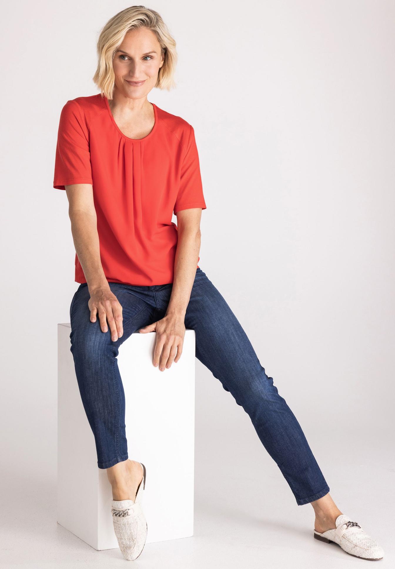Blusenshirt im Materialmix - Bild 4
