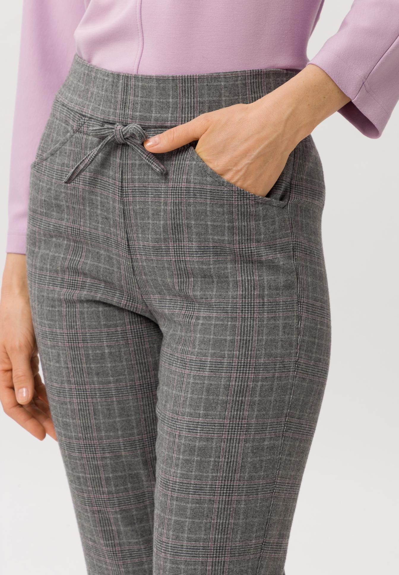 Trousers In fashionable glen check - Bild 4