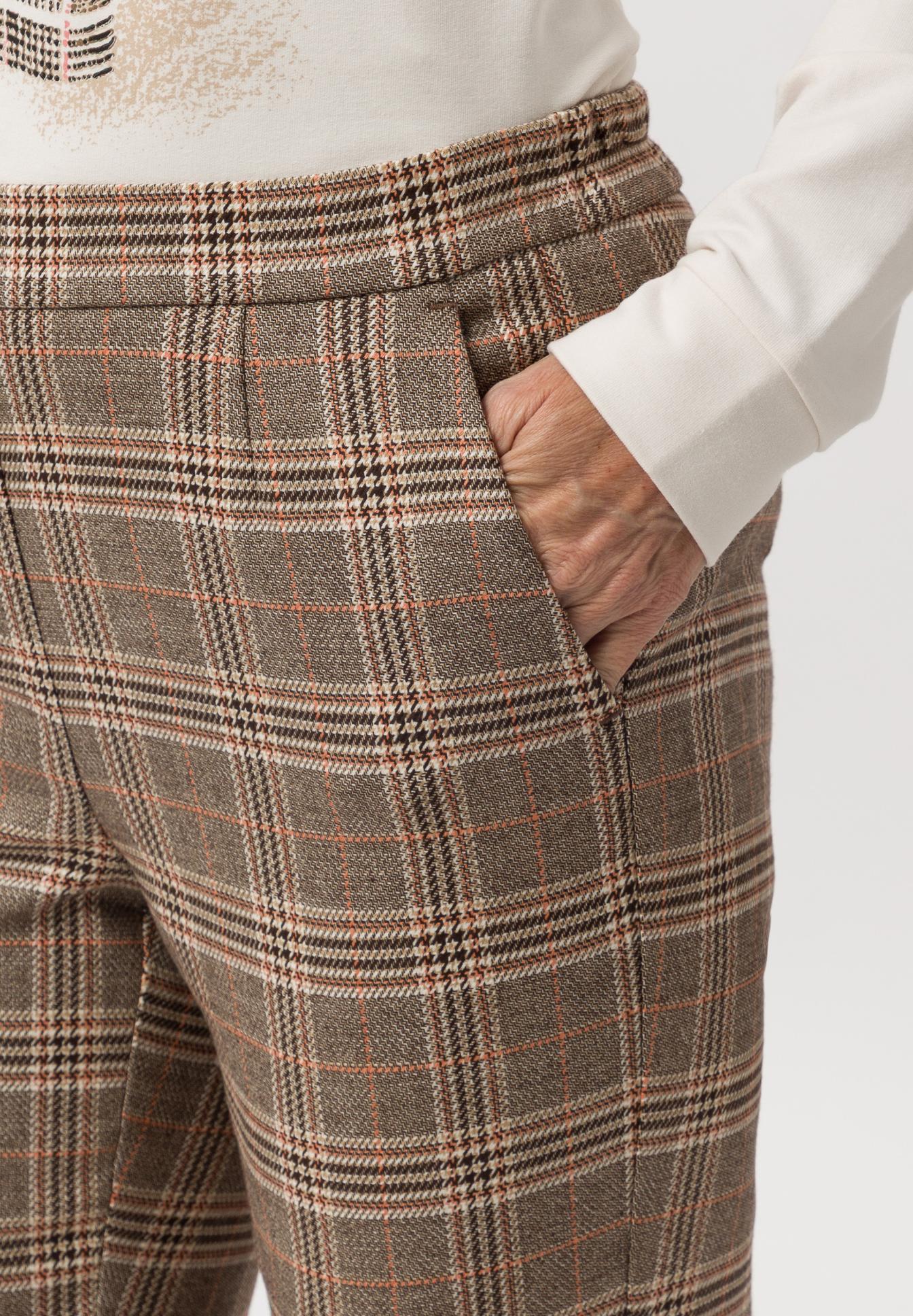 Trousers In fashionable glen check - Bild 4