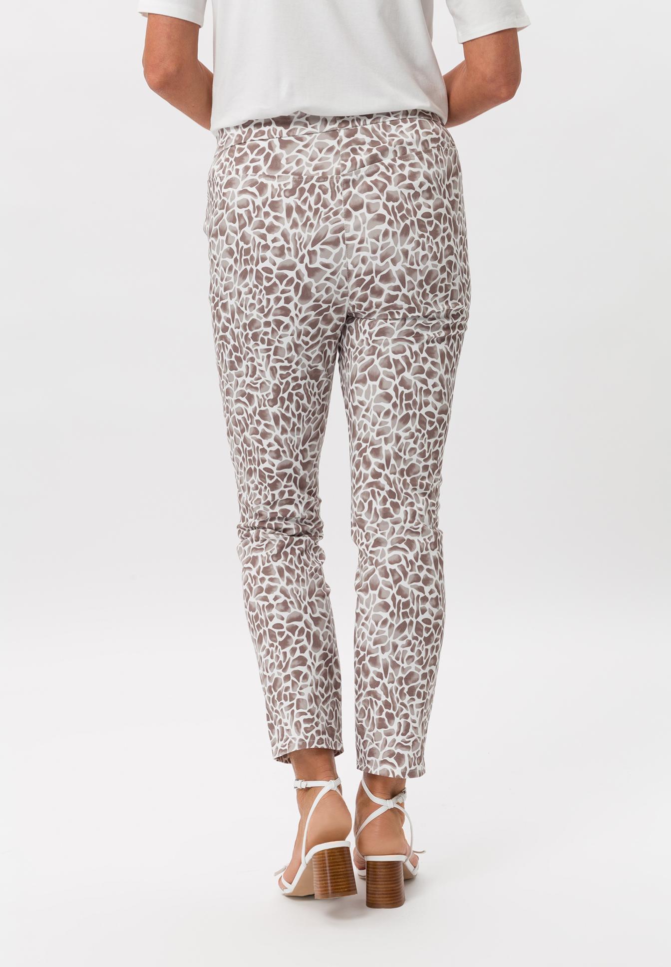 Trousers MIA in a trendy animal print - Bild 2