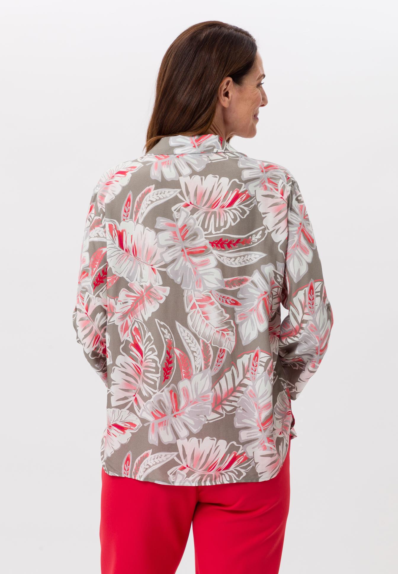 Shirt blouse with loving details. - Bild 2