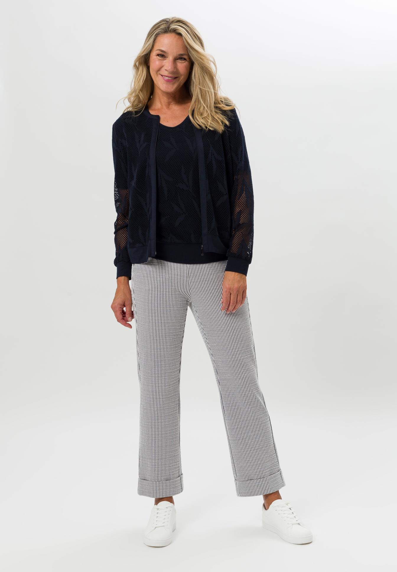 Shirt with elasticated perforated lace - Bild 3