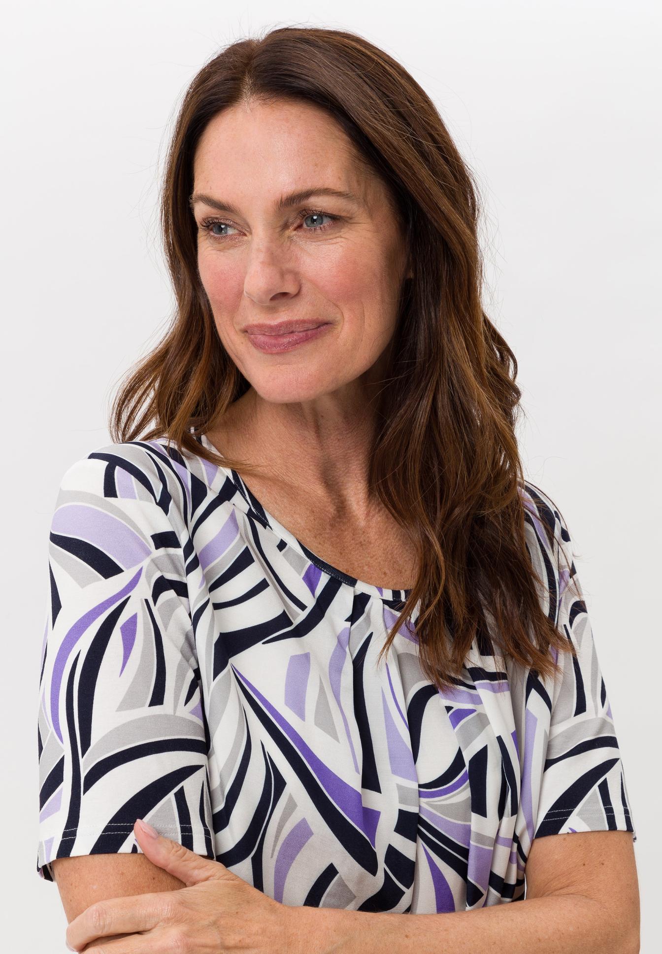 Blouse shirt made from Ecovero viscose - Bild 4