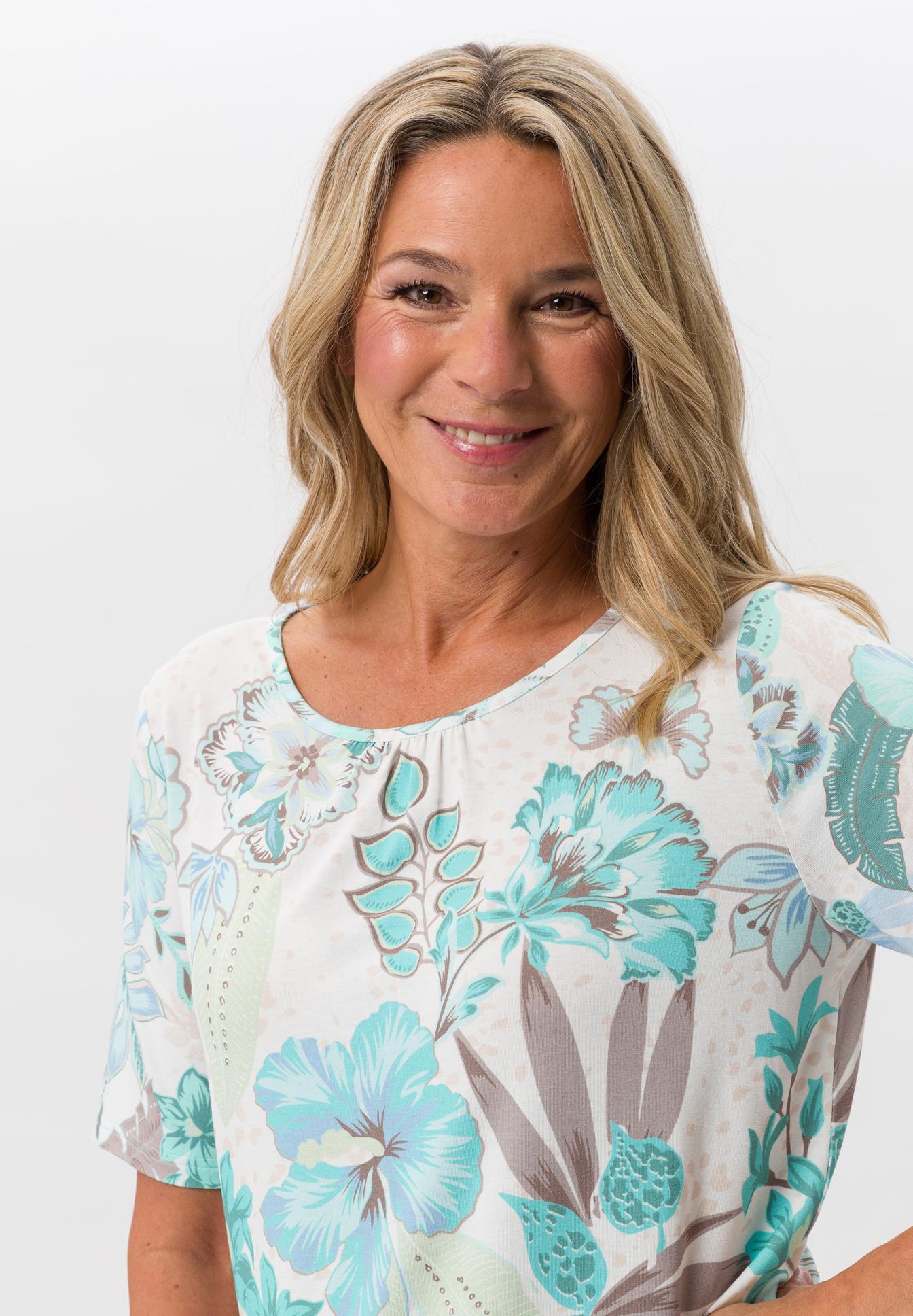 Shirt with summery panneaux print - Bild 4